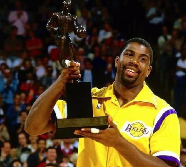 休赛期仍维 休赛期仍维